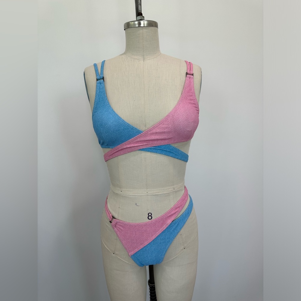 Two tone bikini